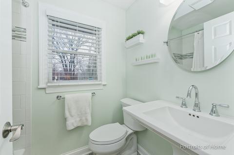 809 Elm St, Wheaton, IL 60189 photo 7