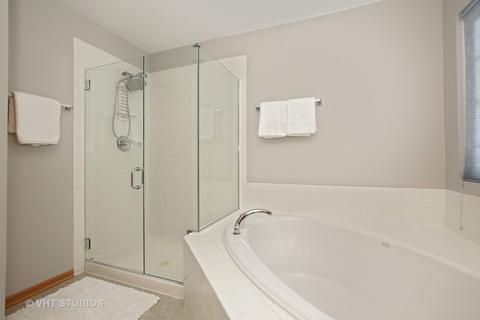 224 Atwell St, Elgin, IL 60124 photo 10