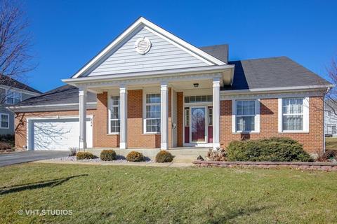 224 Atwell St, Elgin, IL 60124 photo 1