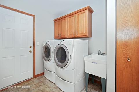 224 Atwell St, Elgin, IL 60124 photo 22