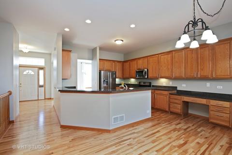 224 Atwell St, Elgin, IL 60124 photo 5