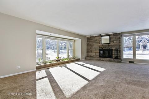505 E Harrison Ave, Wheaton, IL 60187 photo 2