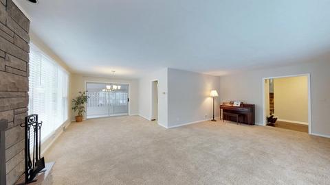 505 E Harrison Ave, Wheaton, IL 60187 photo 4
