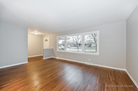 632 Juniper Ln, Bartlett, IL 60103 photo 5