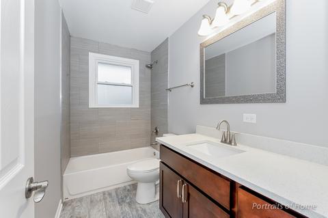 632 Juniper Ln, Bartlett, IL 60103 photo 9