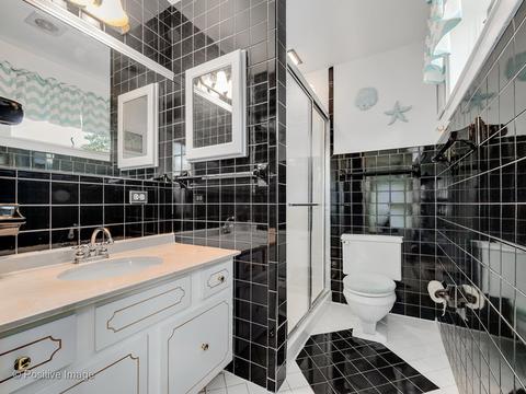 605 Delles Rd, Wheaton, IL 60187 photo 12