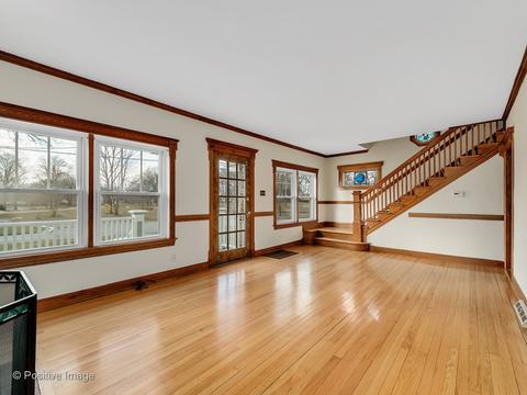 605 Delles Rd, Wheaton, IL 60187 photo 3