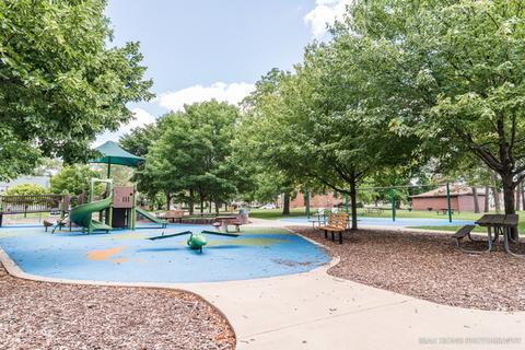 605 Delles Rd, Wheaton, IL 60187 photo 22