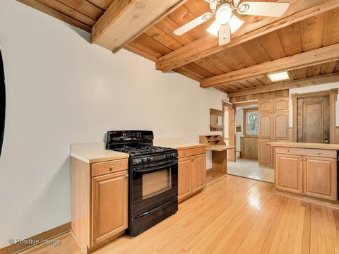 605 Delles Rd, Wheaton, IL 60187 photo 8