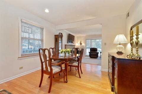 729 Windsor Rd, Glenview, IL 60025 photo 5