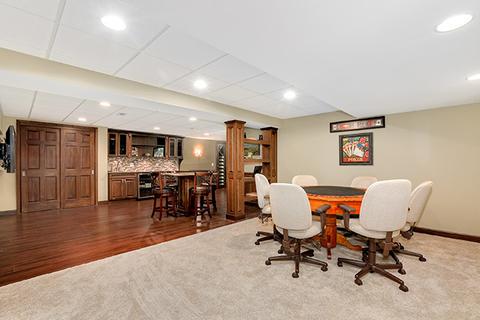 660 Red Maple Ln, Roselle, IL 60172 photo 38