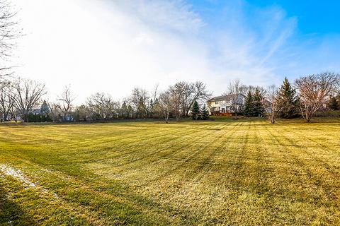 660 Red Maple Ln, Roselle, IL 60172 photo 46