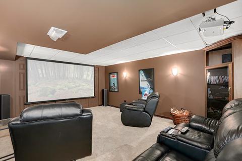660 Red Maple Ln, Roselle, IL 60172 photo 39