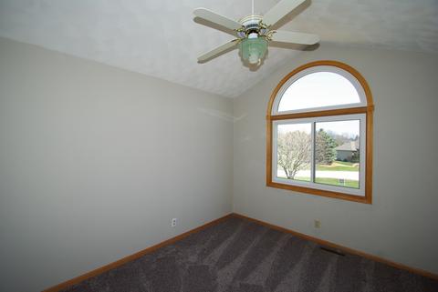7847 Joy Ln, Roscoe, IL 61073 photo 13