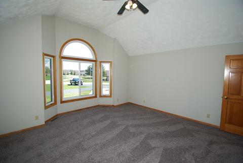 7847 Joy Ln, Roscoe, IL 61073 photo 10