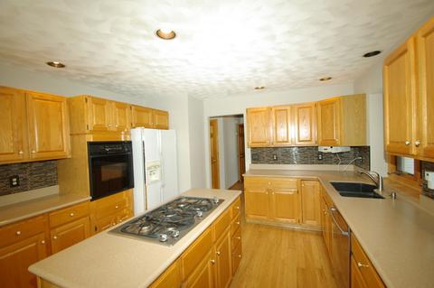 7847 Joy Ln, Roscoe, IL 61073 photo 5