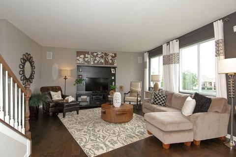 3301 Stratton St, Elgin, IL 60124 photo 4