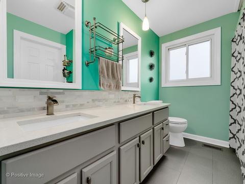 1621 Wadham Pl, Wheaton, IL 60189 photo 18