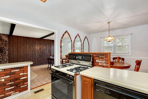 620 Arlington St, Hoffman Estates, IL 60169 photo 8