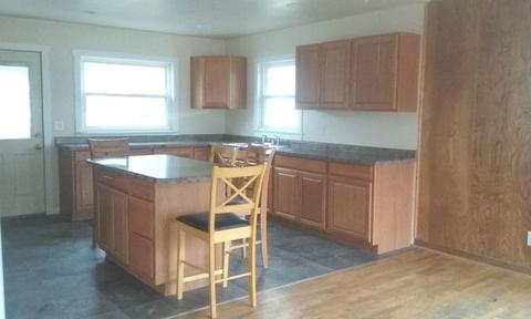 519 E Washington St, Marengo, IL 60152 photo 4