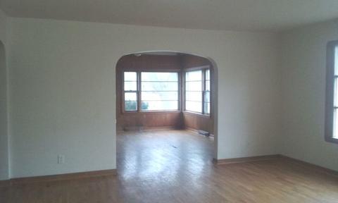 519 E Washington St, Marengo, IL 60152 photo 9