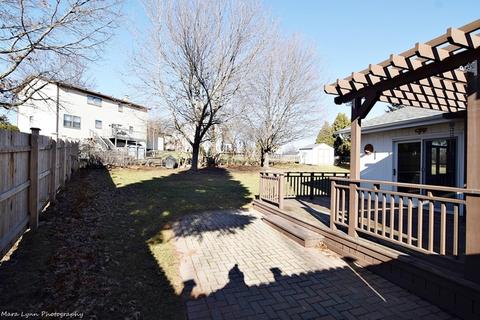 1234 N Lyle Ave, Elgin, IL 60123 photo 34
