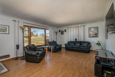 915 E 7th St, Lockport, IL 60441 photo 5