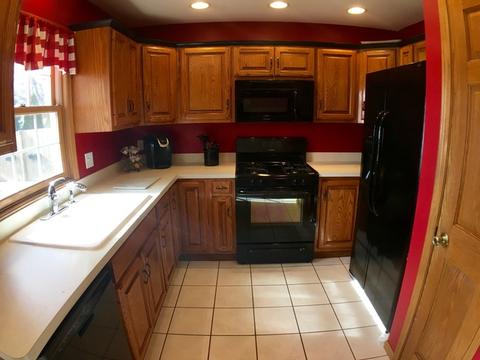 2340 E Watson Ave, Manteno, IL 60950 photo 13