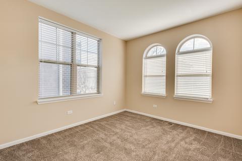 824 E 38th St #4, Chicago, IL 60653 photo 8