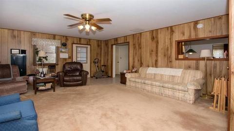 35 W889 Crispin Dr, Elgin, IL 60123 photo 20