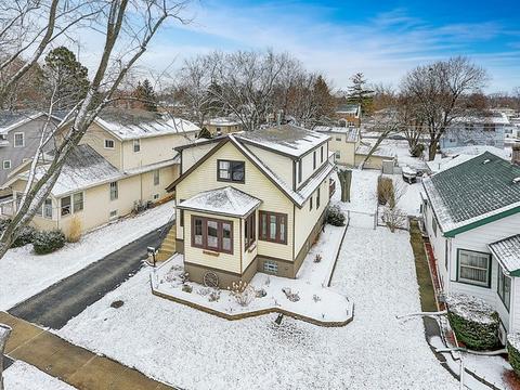 1677 Henry Ave, Des Plaines, IL 60016 photo 1