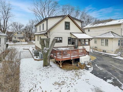 1677 Henry Ave, Des Plaines, IL 60016 photo 3