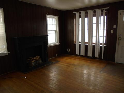 509 Engle St, Dolton, IL 60419 photo 2