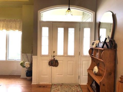 5512 Sarah Dr, Johnsburg, IL 60051 photo 2