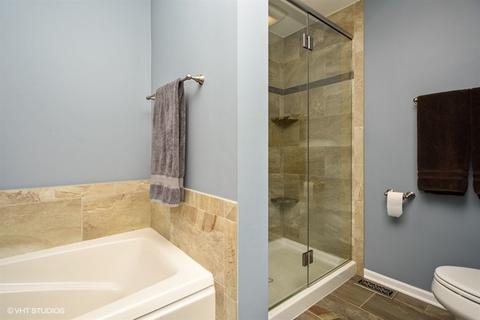 5512 Sarah Dr, Johnsburg, IL 60051 photo 13