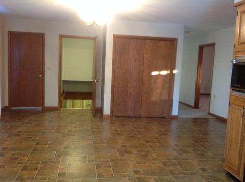106 Main St, Thomasboro, IL 61878 photo 17