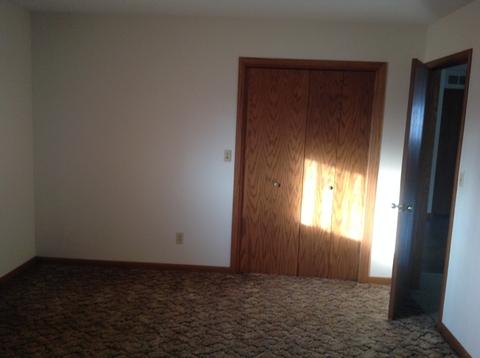 106 Main St, Thomasboro, IL 61878 photo 16