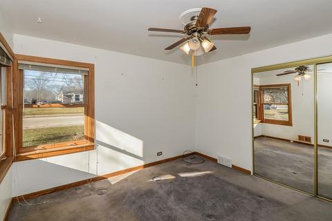 852 Jay St, Elgin, IL 60120 photo 7