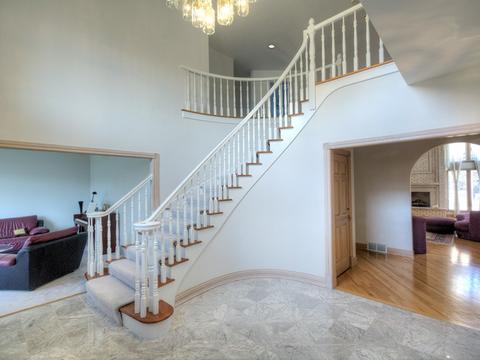 8 S311 Hampton Cir, Naperville, IL 60540 photo 4