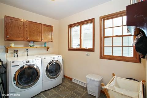 6 Rob Rd, Mount Prospect, IL 60056 photo 11