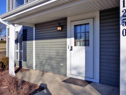 1250 Appleton Ln, Geneva, IL 60134 photo 2