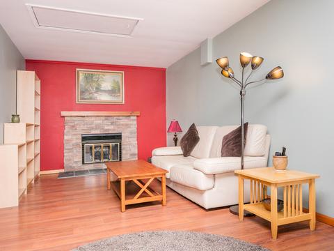 130 Princeton St, Hoffman Estates, IL 60169 photo 8
