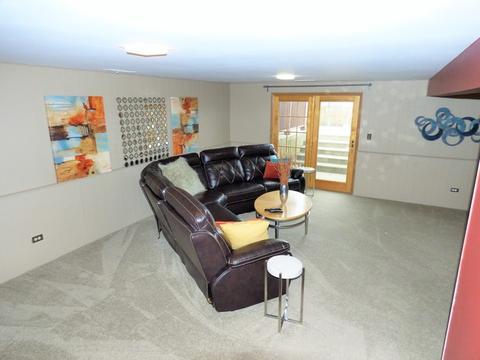 944 Blaze Trl, Wheeling, IL 60090 photo 13