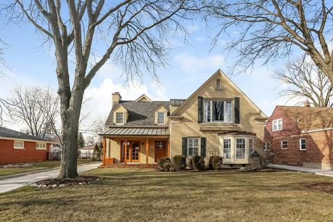 286 Gatesby Rd, Riverside, IL 60546 photo 1