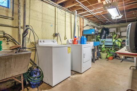 877 Stewart Ave, Elgin, IL 60120 photo 23