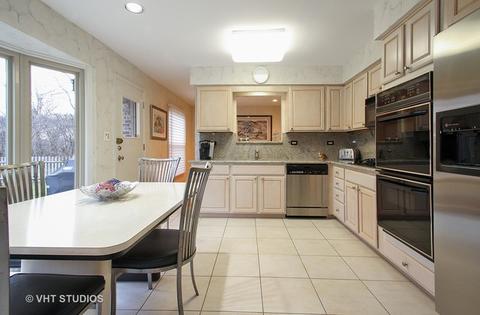 3932 Michael Ln, Glenview, IL 60026 photo 4
