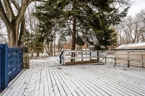 570 Parker Ave, Aurora, IL 60505 photo 22