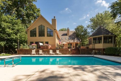 10125 N River Rd, Algonquin, IL 60102 photo 1