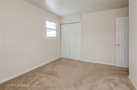 3001 W Falcon Ct, Rolling Meadows, IL 60008 photo 7