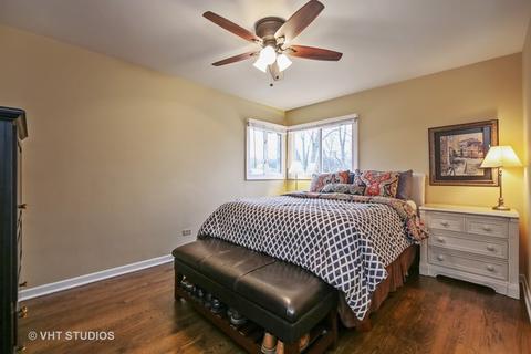 703 Cadillac Dr, Wheaton, IL 60187 photo 6